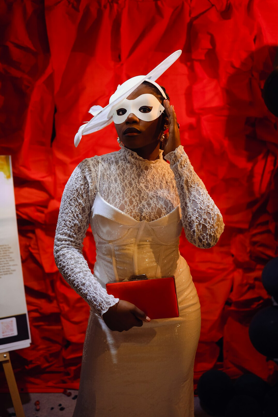 Uruguayan actress posing at a red carpet premiere in Montevideo